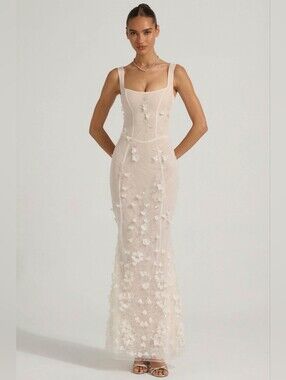 Oh Polly Vasanta Embellished Appliqué Soft-Scoop Corset Gown